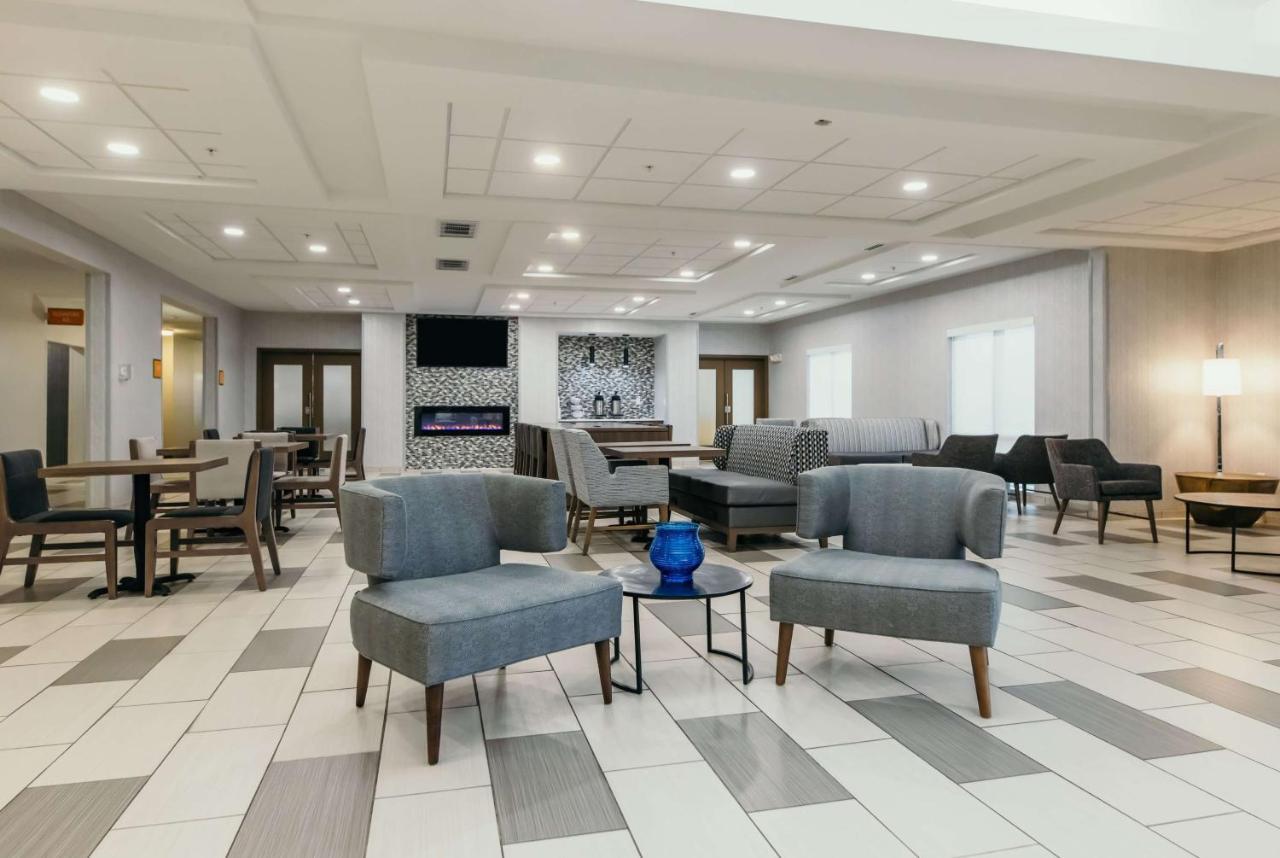 La Quinta Inn & Suites By Wyndham Ankeny Ia - Des Moines Ia Екстериор снимка