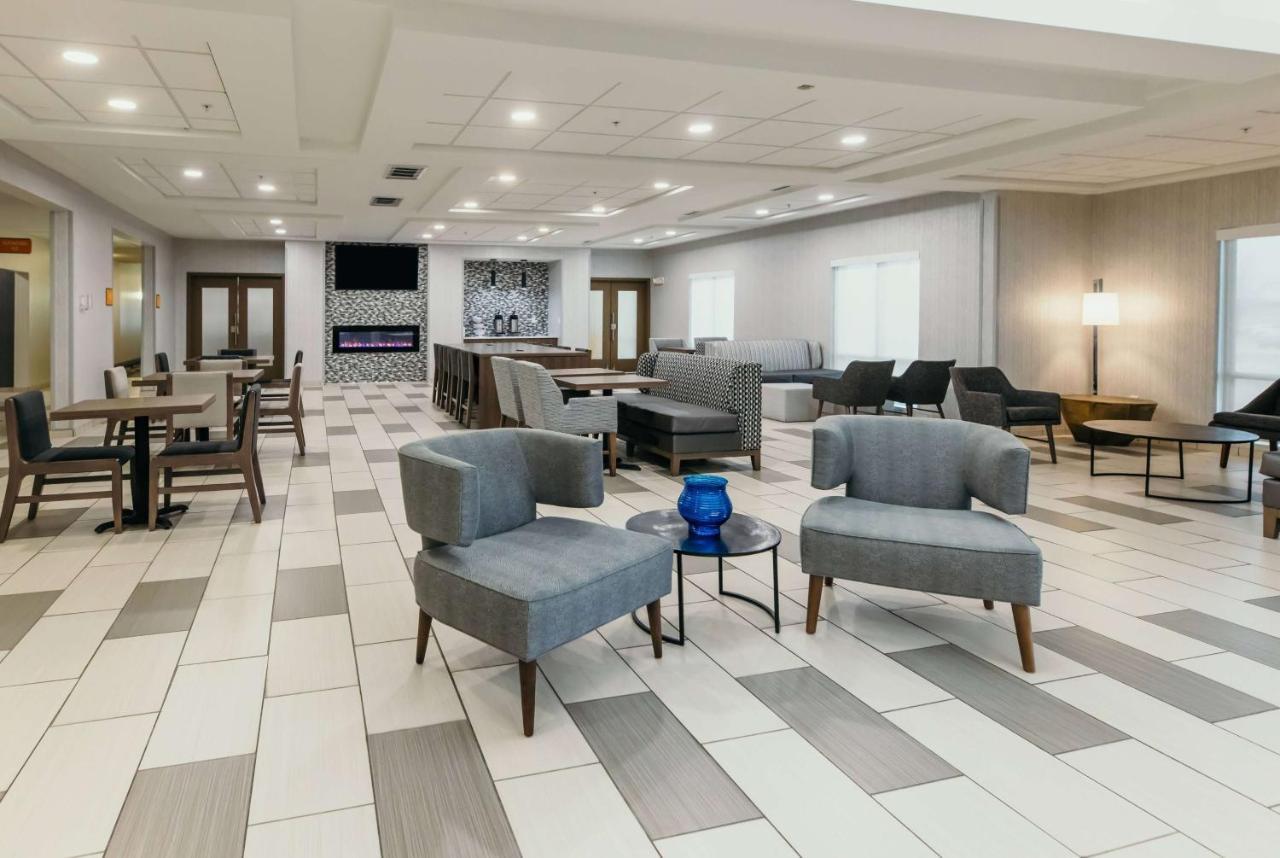 La Quinta Inn & Suites By Wyndham Ankeny Ia - Des Moines Ia Екстериор снимка