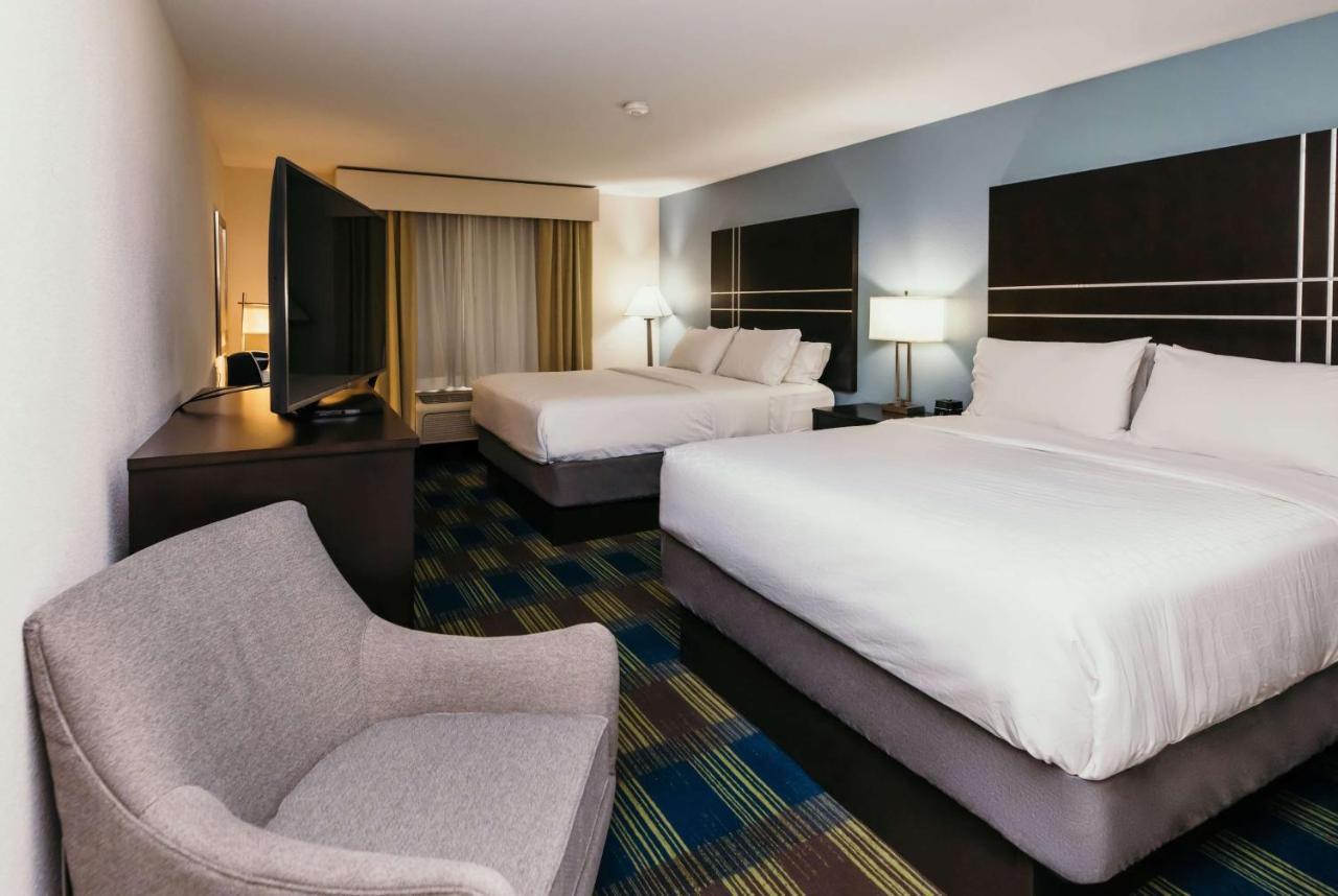 La Quinta Inn & Suites By Wyndham Ankeny Ia - Des Moines Ia Екстериор снимка