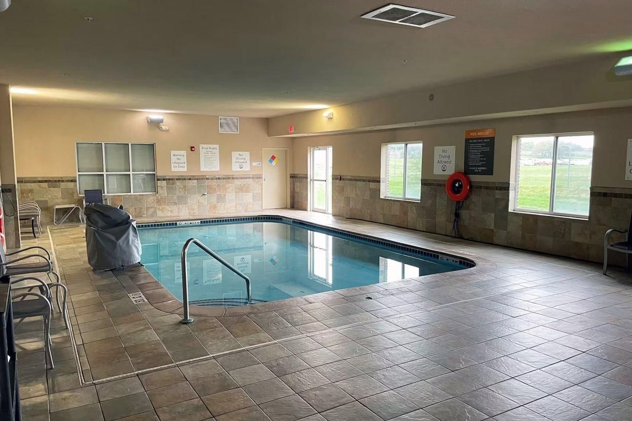 La Quinta Inn & Suites By Wyndham Ankeny Ia - Des Moines Ia Екстериор снимка