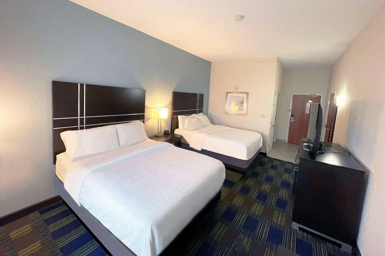 La Quinta Inn & Suites By Wyndham Ankeny Ia - Des Moines Ia Екстериор снимка